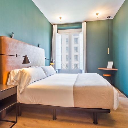 Uma Suites Atocha Мадрид Екстер'єр фото